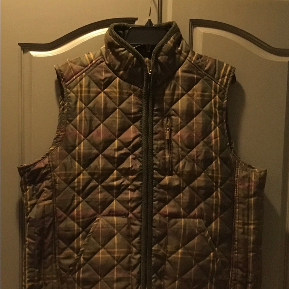 Green/Burgundy/Tan Plaid Zip up Vest